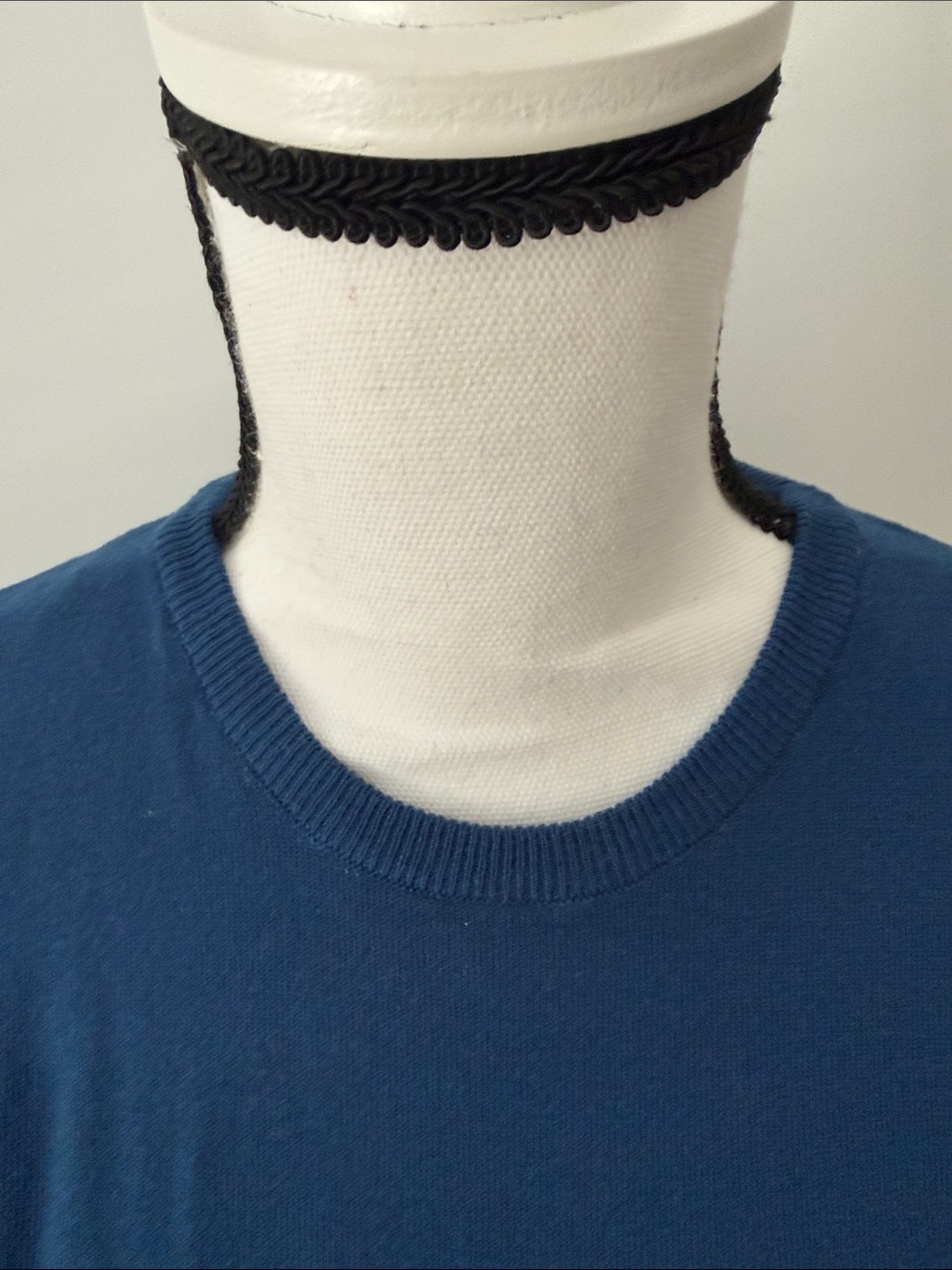 Studio 19 Women’s Simple Crewneck Long Sleeve Top in Teal Blue, Size Large - Picture 2 of 9